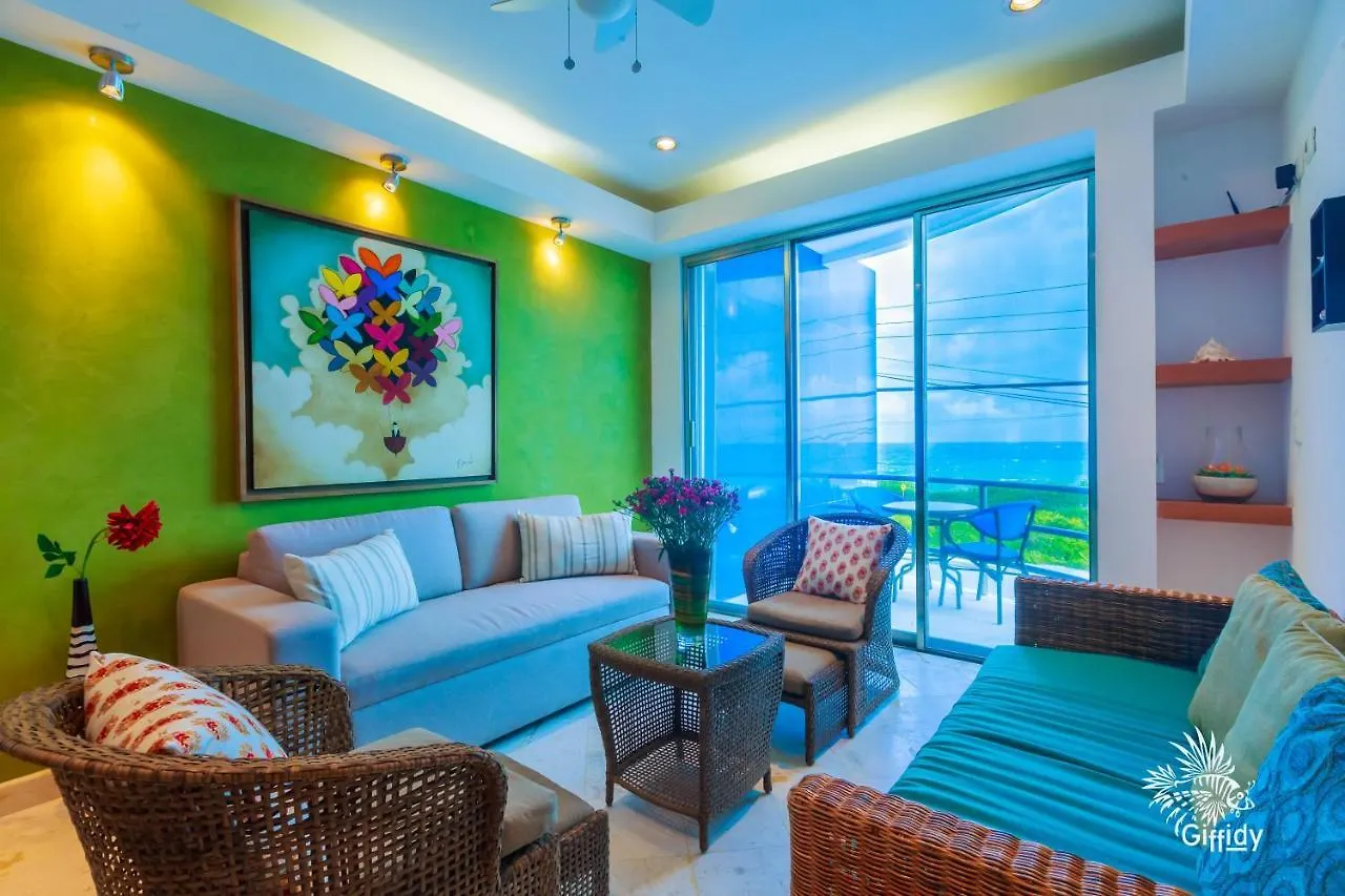 Deep Blue Condos - 103 location