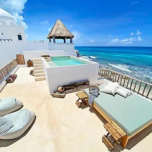 Pensión Casa Alkimia Oceanfront, Isla Mujeres